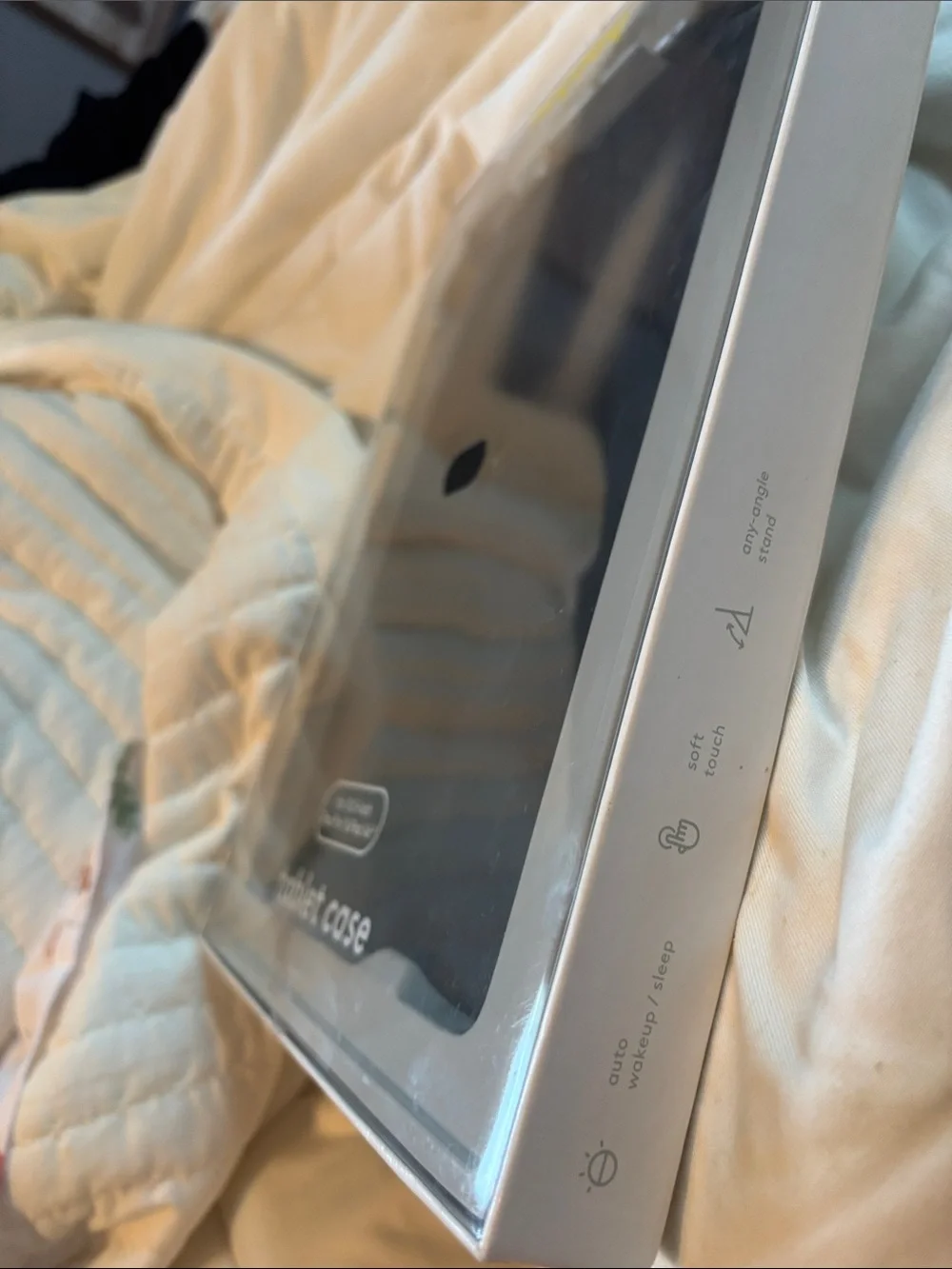 heyday Black soft touch Tablet Case for 10.5-inch iPad Pro & iPad Air New in box